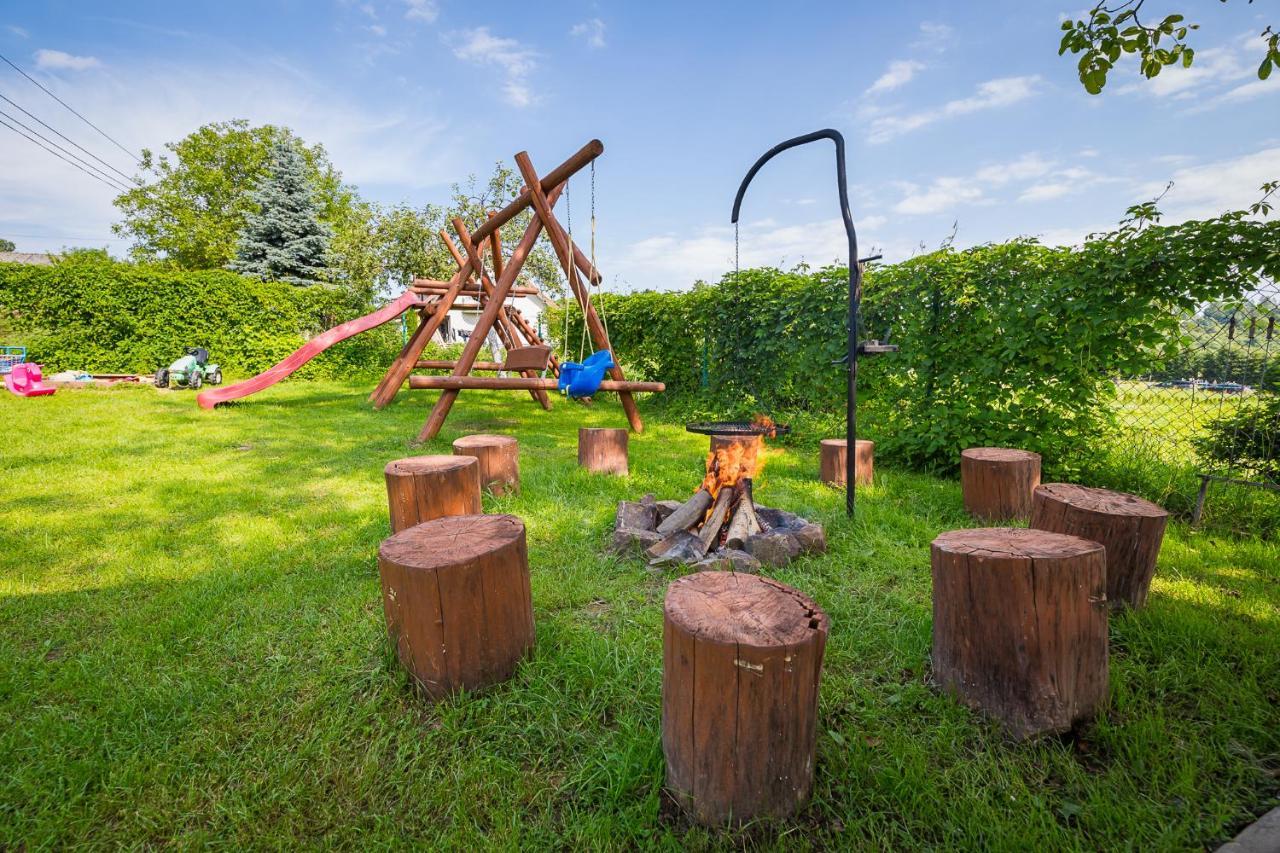 Bieszczadzki Krakowiak 575-894-584 Lub 535-595-732 Villa Polańczyk Exteriör bild