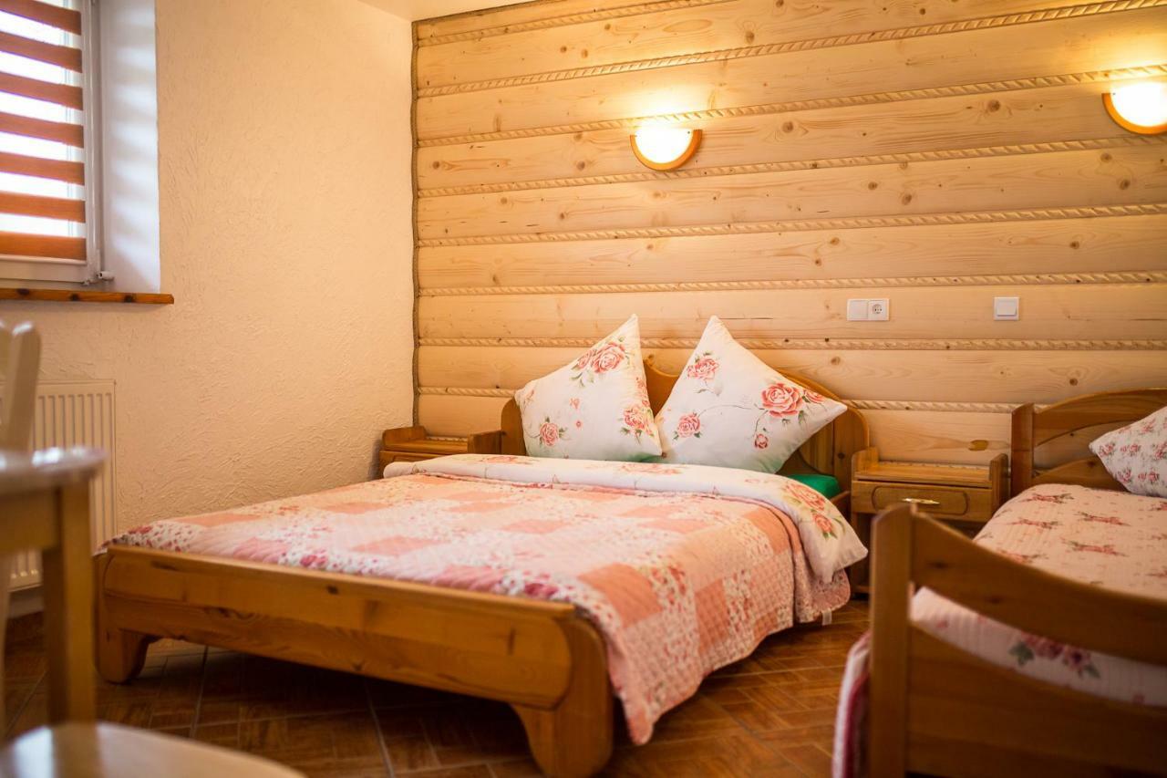 Bieszczadzki Krakowiak 575-894-584 Lub 535-595-732 Villa Polańczyk Exteriör bild